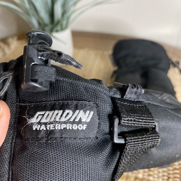 Hollofil 2 Waterproof gloves - Picture 3 of 5